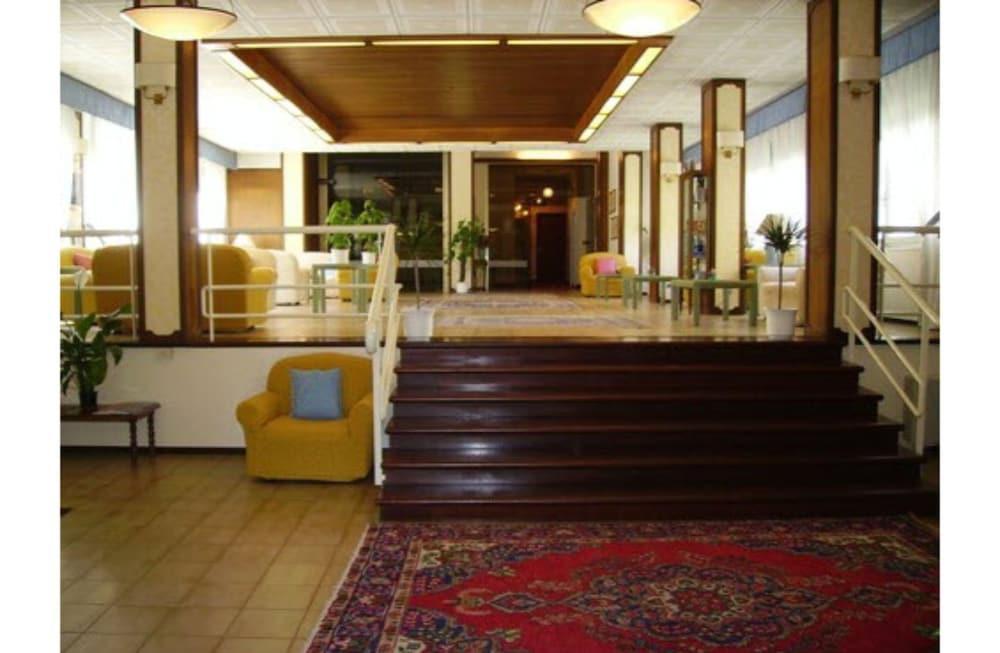 Park Hotel Ravenna Марина ди Равена Екстериор снимка