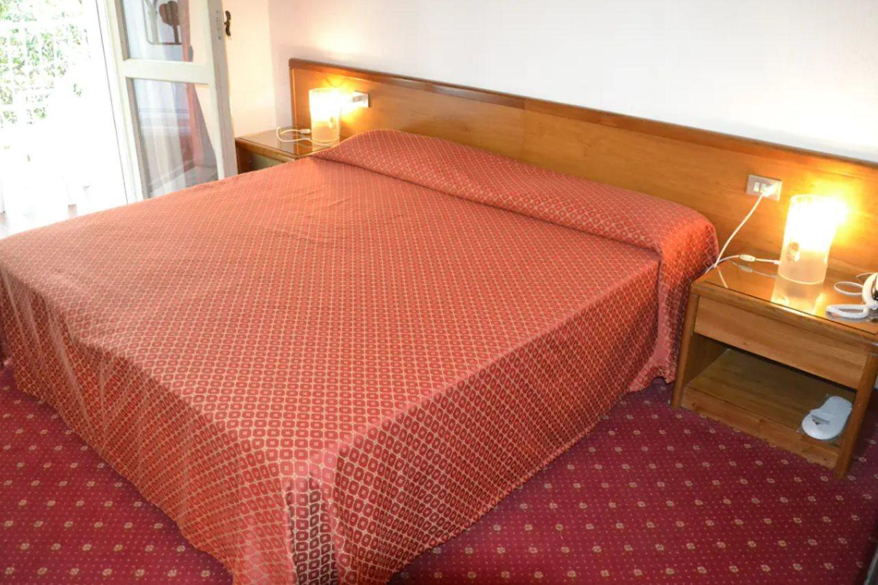 Park Hotel Ravenna Марина ди Равена Екстериор снимка
