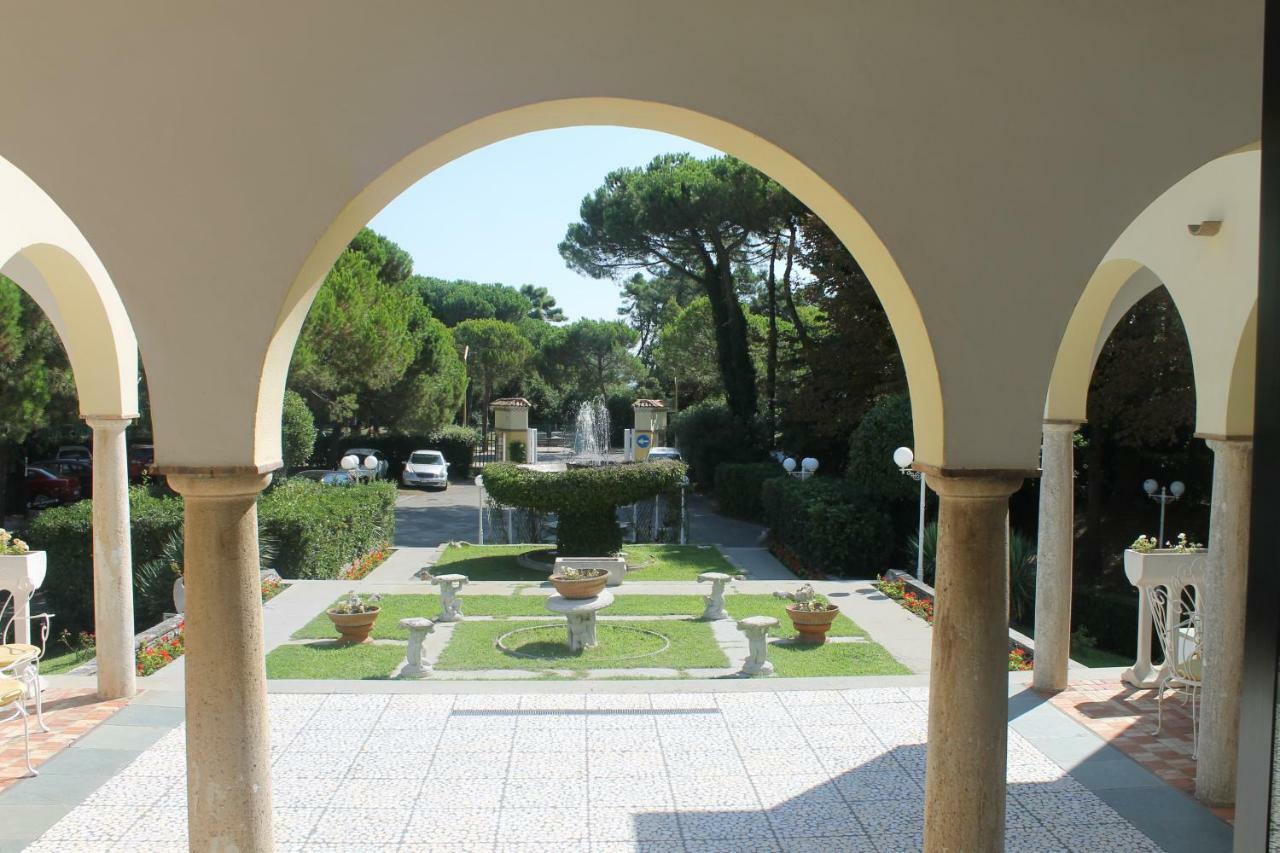 Park Hotel Ravenna Марина ди Равена Екстериор снимка