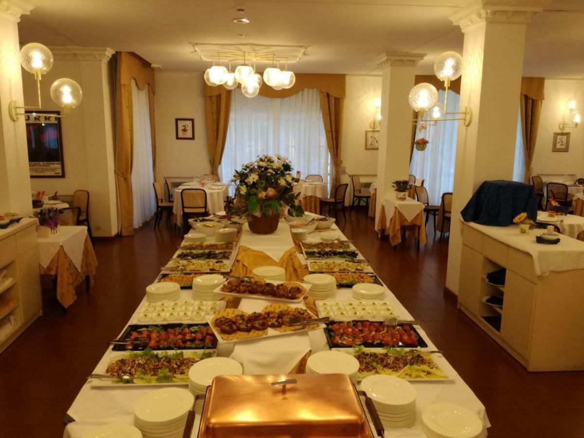 Park Hotel Ravenna Марина ди Равена Екстериор снимка
